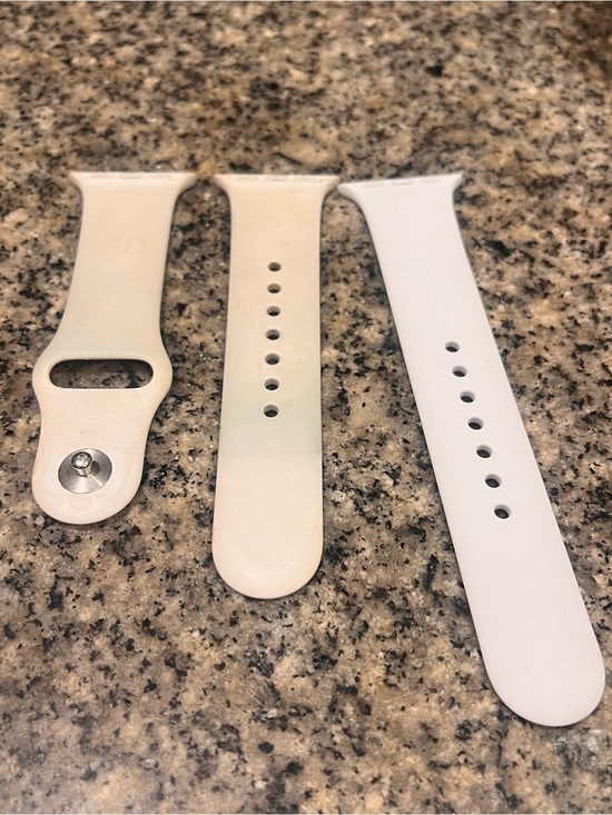 Apple Accessories - Apple Watch Silicone Sport Bands in White